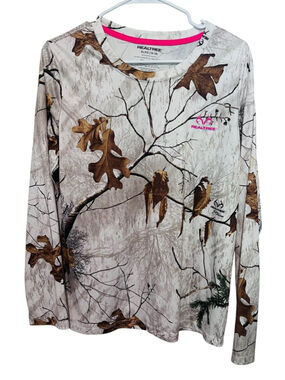 Realtree Snow Camo Long Sleeve Shirt Women’s XL White Pink Logo Hunting Outdoor
